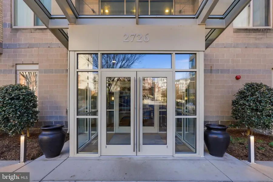 2726 Gallows Rd #1108, Vienna, VA 22180 - #2