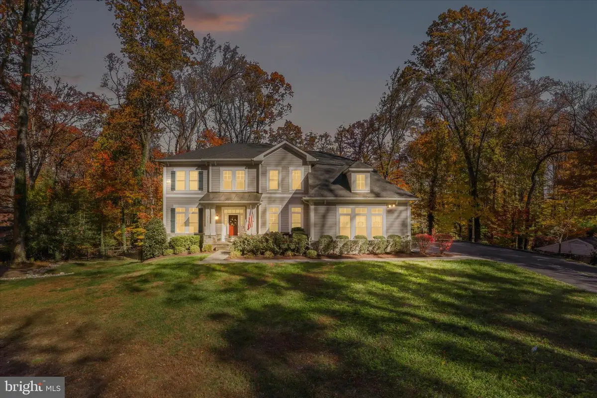 3407 Barkley Dr, Fairfax, VA 22031 - #1