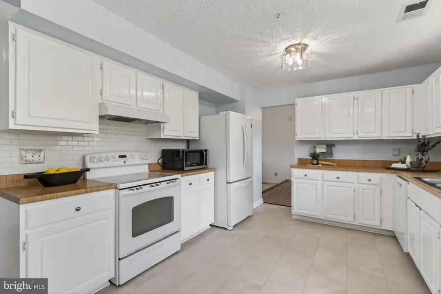 13400 Catoctin Ct, Herndon, VA 20170 - #3