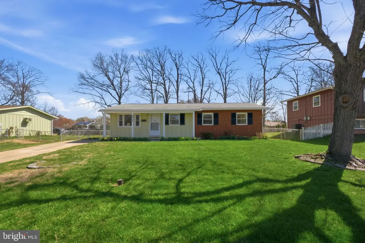 6023 Frontier Dr, Springfield, VA 22150 - #1