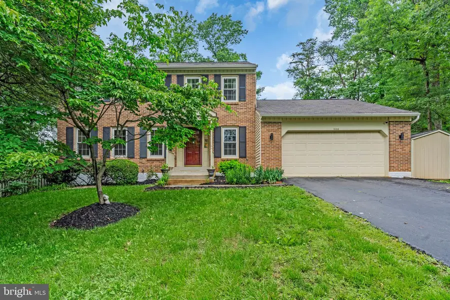1606 Montmorency Dr, Vienna, VA 22182 - #2