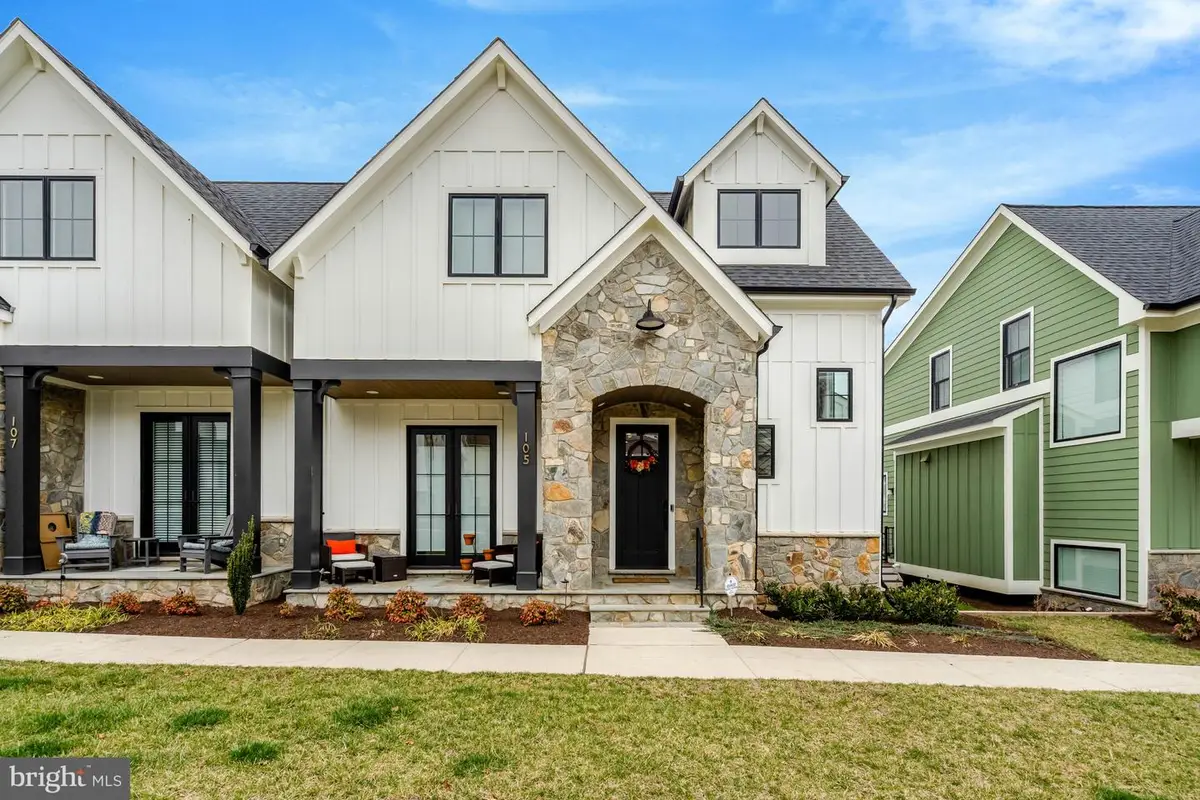 105 Courthouse Rd Sw, Vienna, VA 22180 - #1