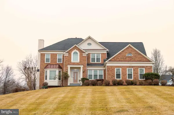 10805 Piney Pond Dr, GREAT FALLS, VA 22066