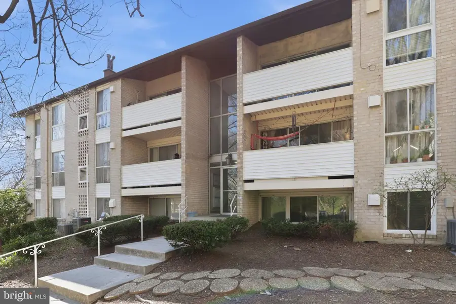 5616 Bismach Dr #101, Alexandria, VA 22312 - #2