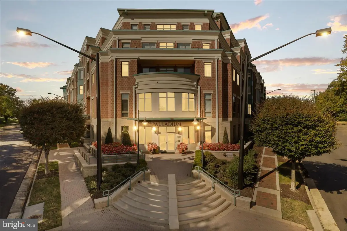 1450 Emerson Ave #g05, McLean, VA 22101 - #1