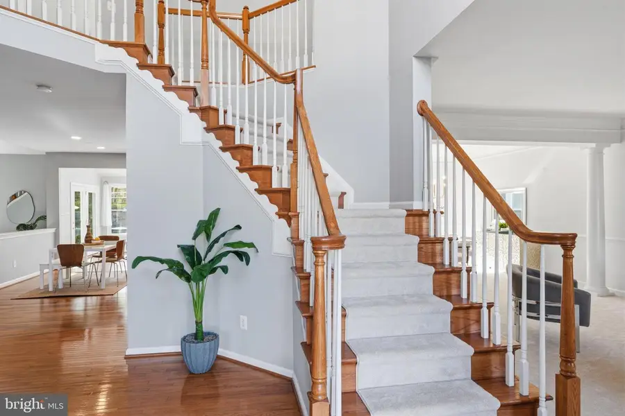 12731 Oak Farms Dr, Herndon, VA 20171 - #2