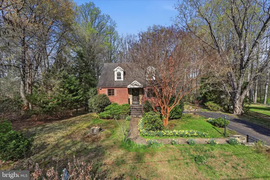 4728 Groves Ln, Fairfax, VA 22030 - #2