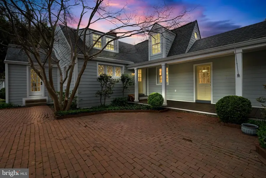 6420 15th St, Alexandria, VA 22307 - #2