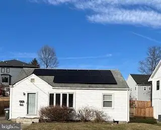 2146 Pimmit Dr, Falls Church, VA 22043 - #1