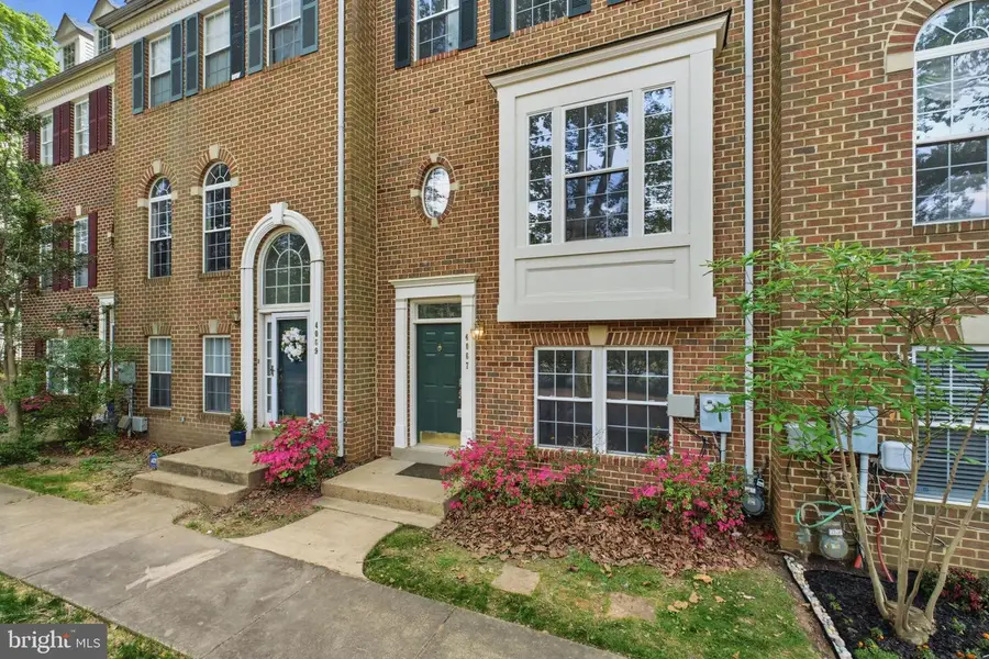 4067 Fountainside Ln, Fairfax, VA 22030 - #2