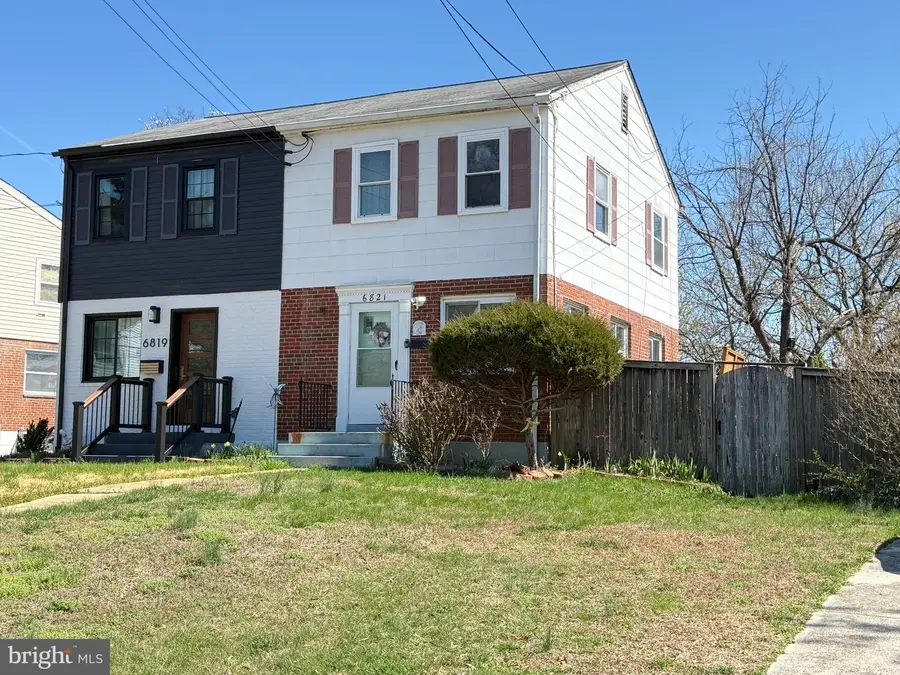 6821 Kenyon Dr, Alexandria, VA 22307 - #2