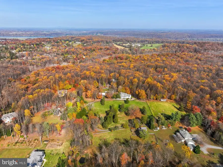 11208 W Montpelier Rd, Great Falls, VA 22066 - #3