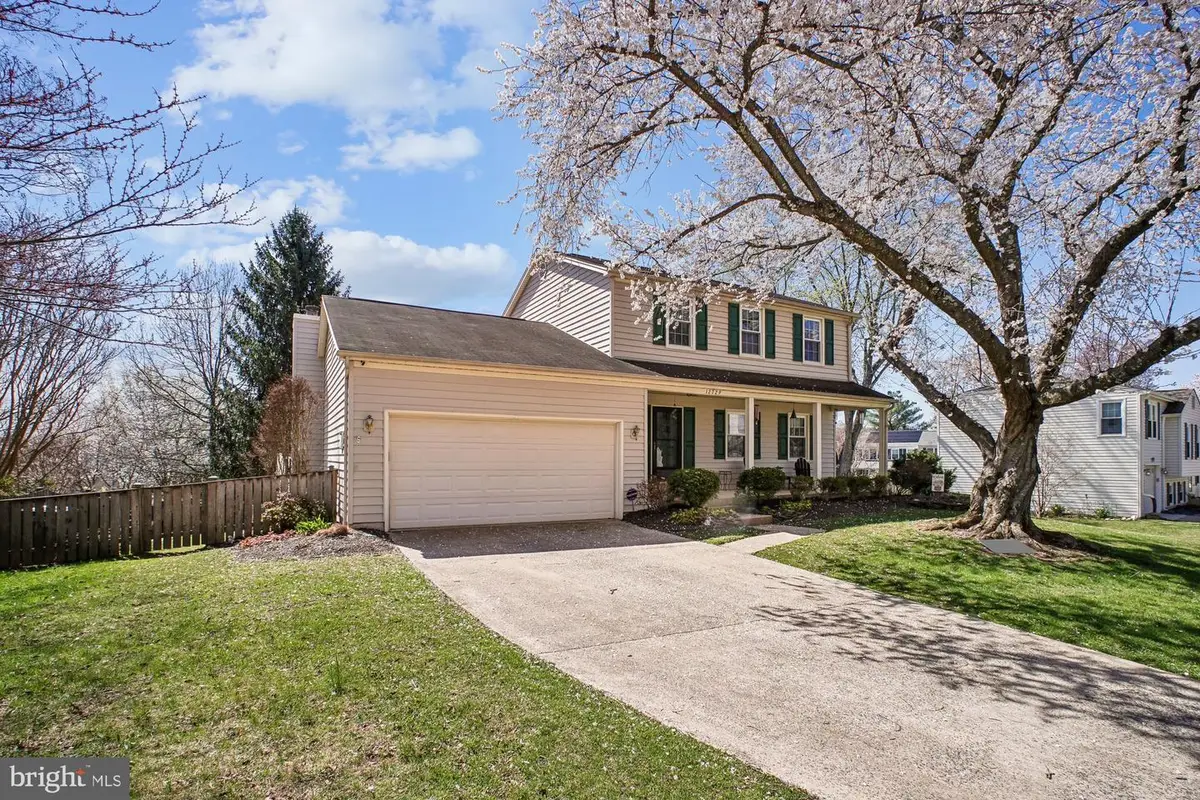12729 Fantasia Dr, Herndon, VA 20170 - #1