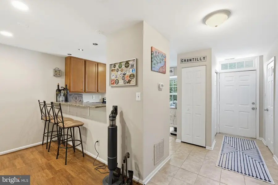 4037 Summer Hollow Ct #158-g, Chantilly, VA 20151 - #2