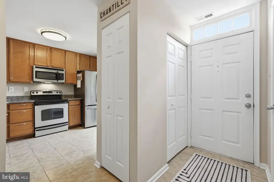 4037 Summer Hollow Ct #158-g, Chantilly, VA 20151 - #3