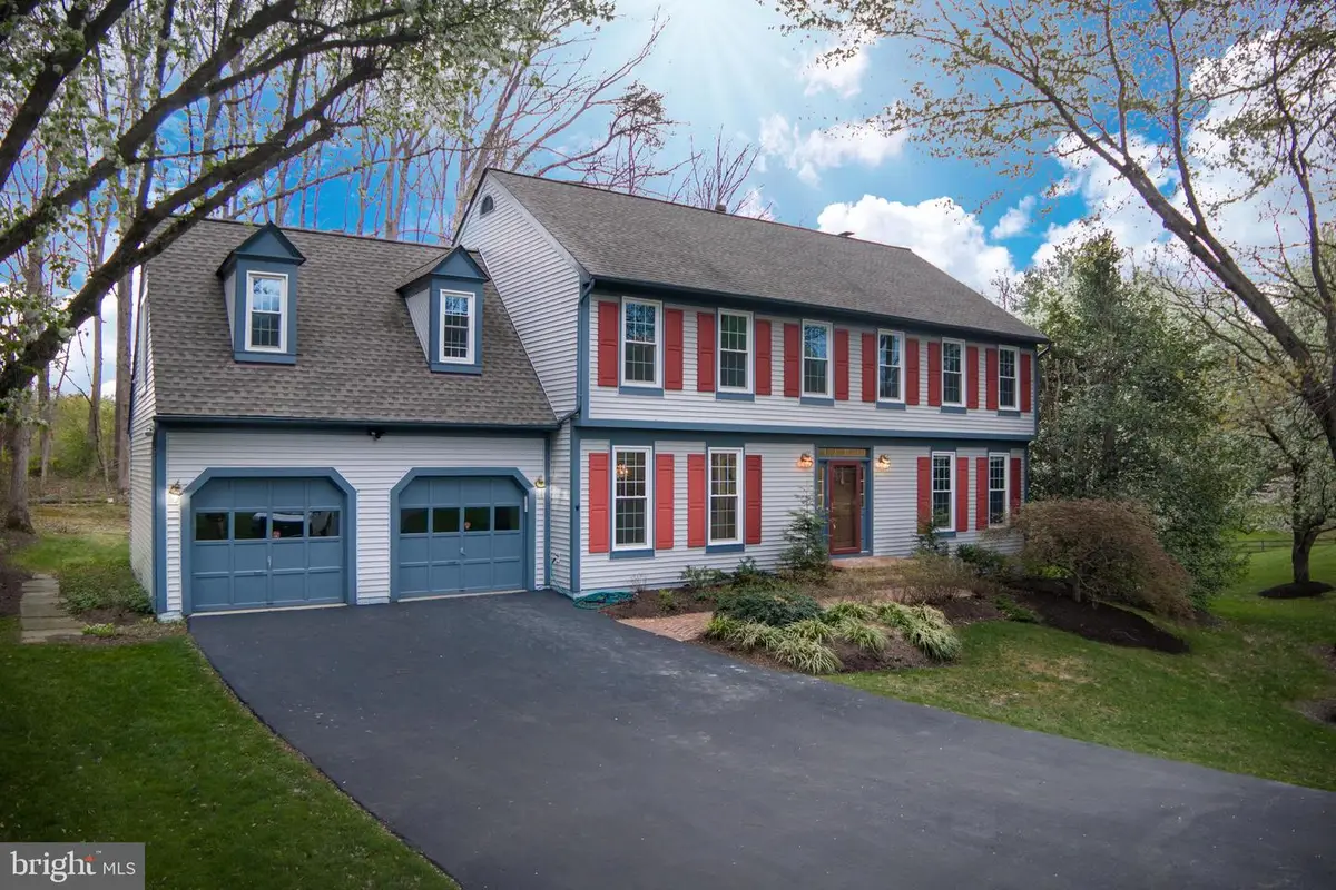 9701 Tree Hollow Ct, Fairfax Station, VA 22039 - #1