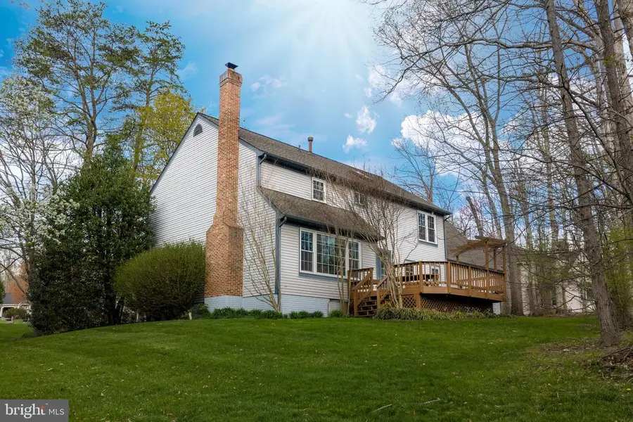 9701 Tree Hollow Ct, Fairfax Station, VA 22039 - #3