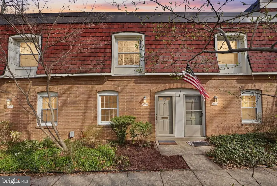 8230 Carrleigh Pkwy #84, Springfield, VA 22152 - #2