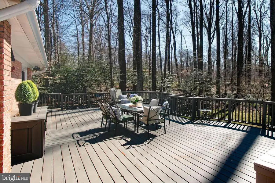 12415 Caisson Rd, Fairfax, VA 22030 - #3