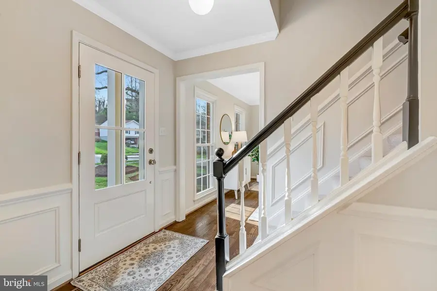 6107 Lundy Pl, Burke, VA 22015 - #3