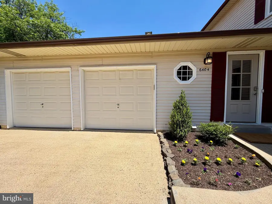 6404 Kings Landing Rd, Alexandria, VA 22310 - #3