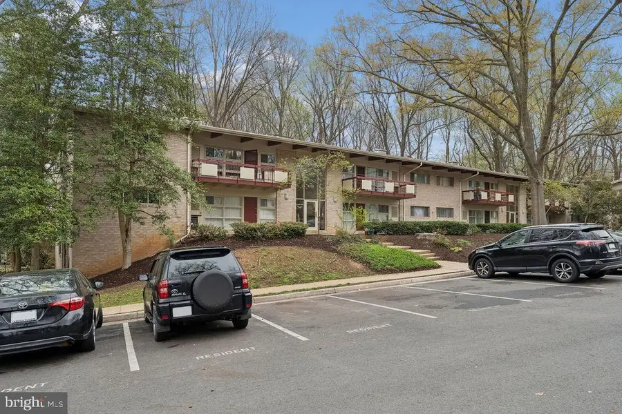 4333-c Americana Dr, Annandale, VA 22003 - #3