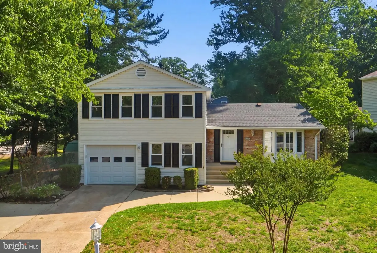 2023 Freedom Ln, Falls Church, VA 22043 - #1