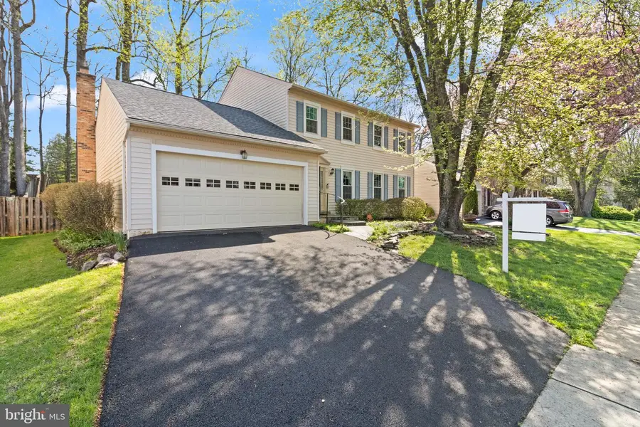 5613 Doolittle St, Burke, VA 22015 - #3