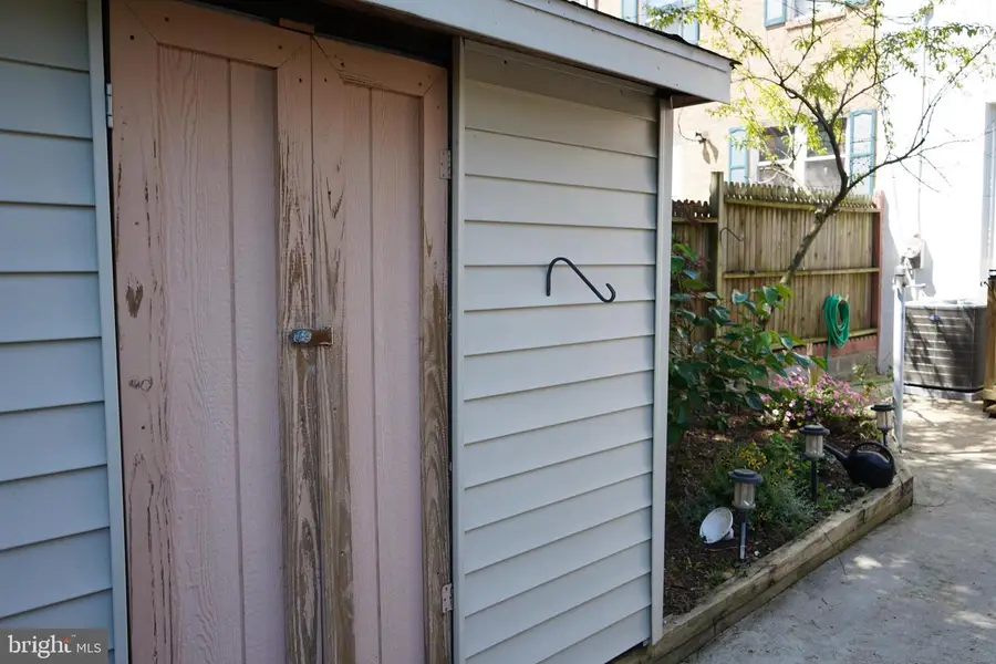 3364 Ardley Ct, Falls Church, VA 22041 - #3