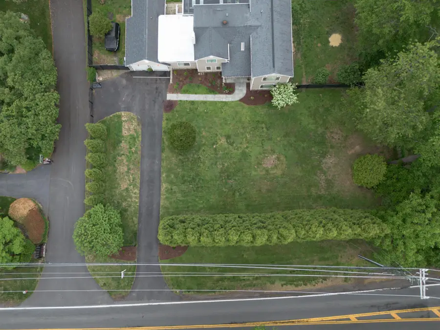 11306 Vale Rd, Oakton, VA 22124 - #2