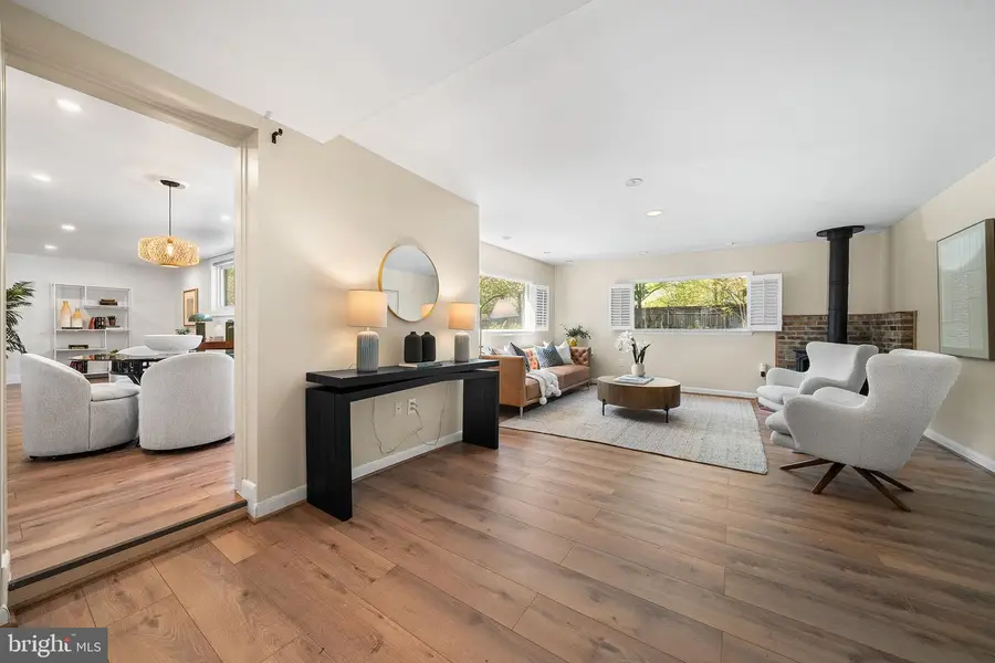 8508 Crowley Pl, Alexandria, VA 22308 - #3