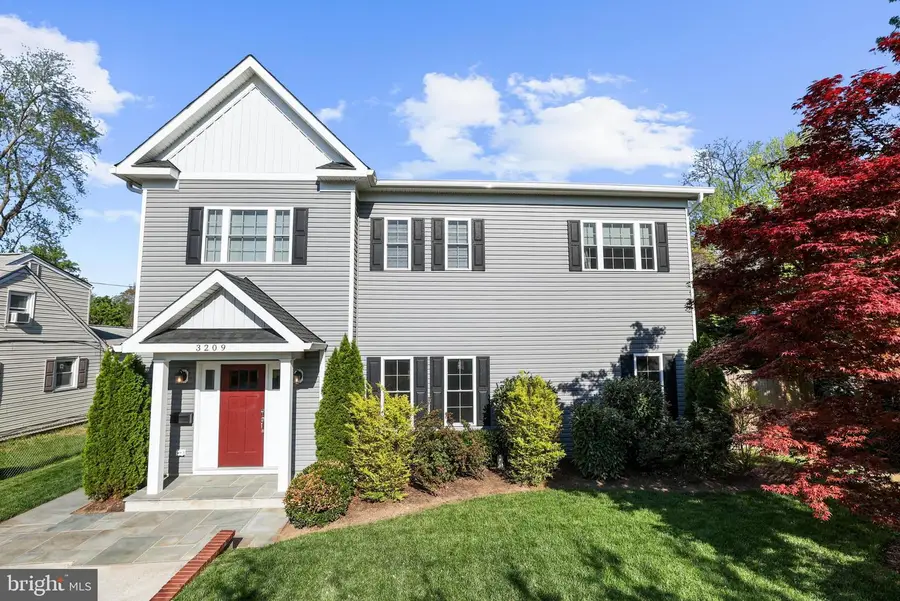 3209 Nottage Ln, Falls Church, VA 22042 - #2