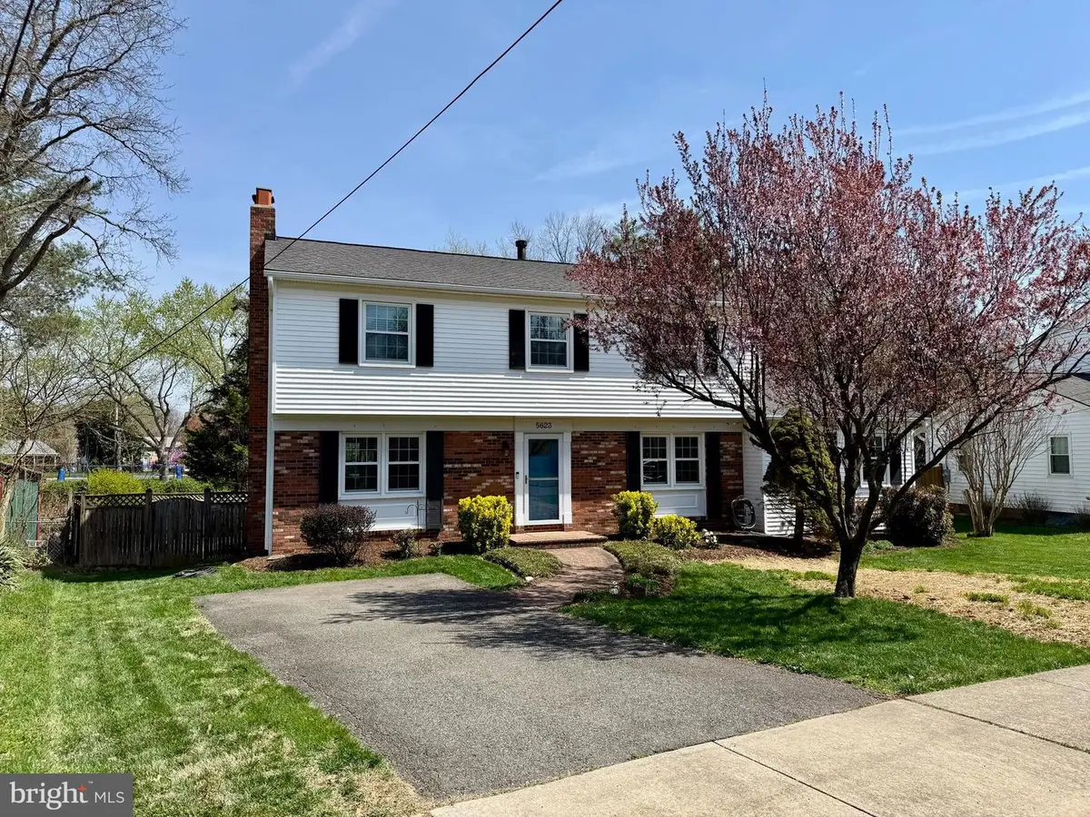 5623 Cornish Way, Alexandria, VA 22315 - #1