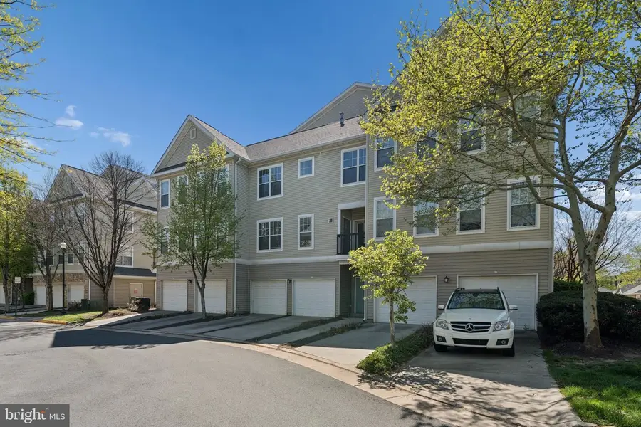 13343-t Connor Dr #t, Centreville, VA 20120 - #2