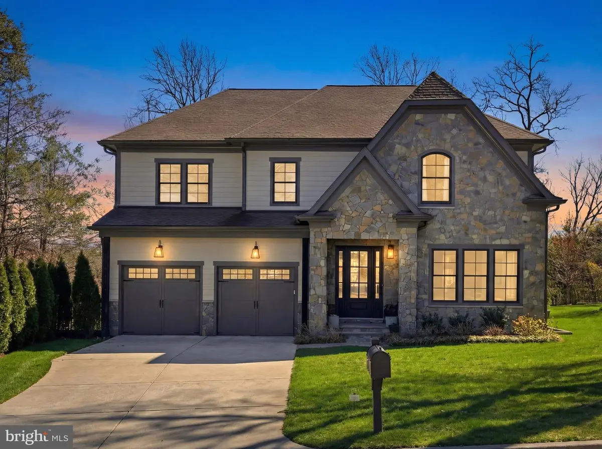 6503 Smoot Dr, McLean, VA 22101 - #1