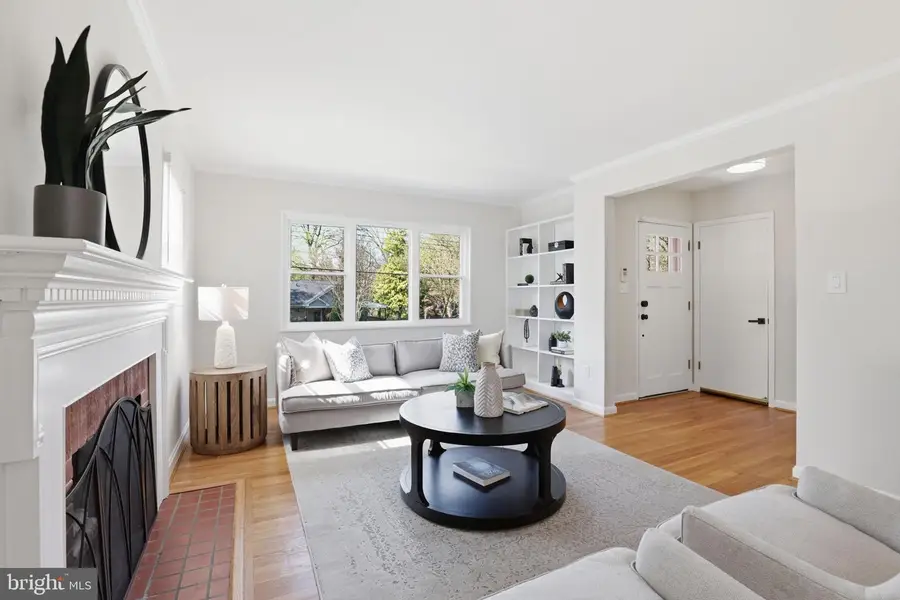 3111 Faber Dr, Falls Church, VA 22044 - #3