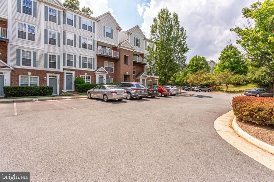 12739 Fair Crest Ct #301, Fairfax, VA 22033 - #2