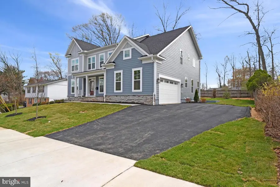 8205 Dabney Ave, Springfield, VA 22152 - #3