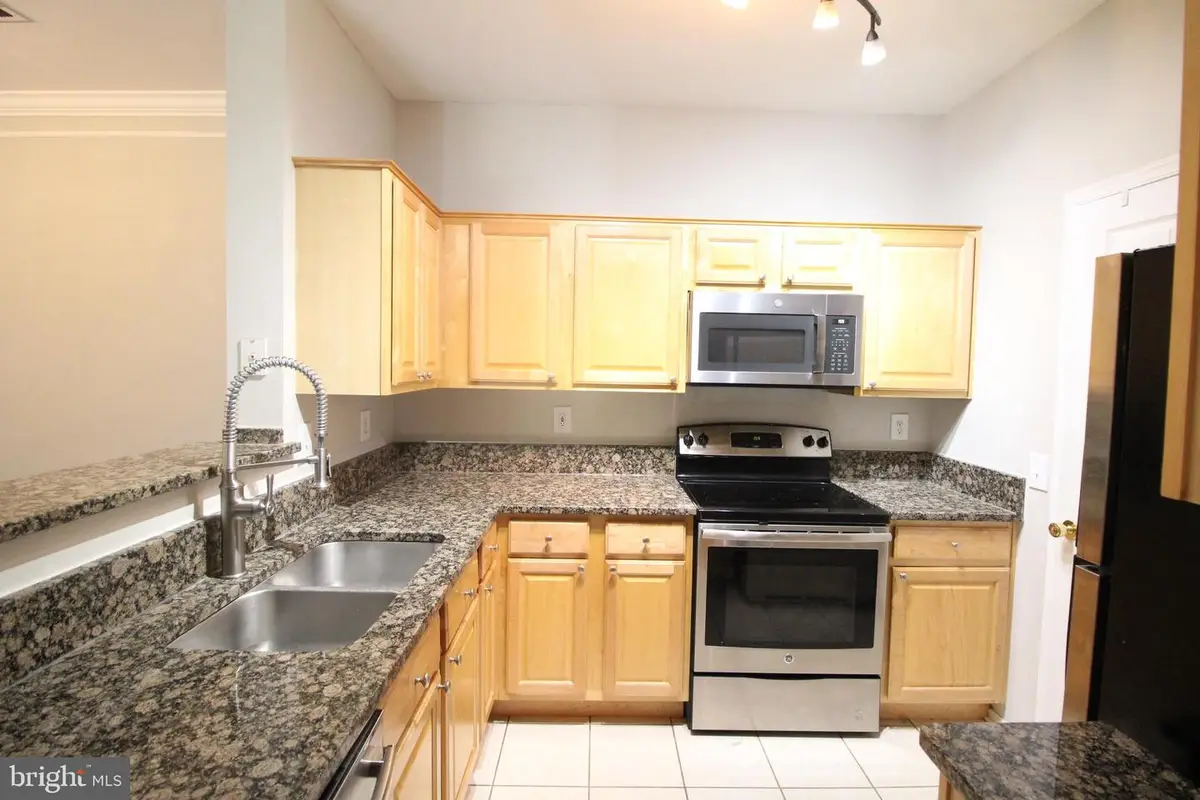 1570 Spring Gate Dr #7108, McLean, VA 22102 - #1