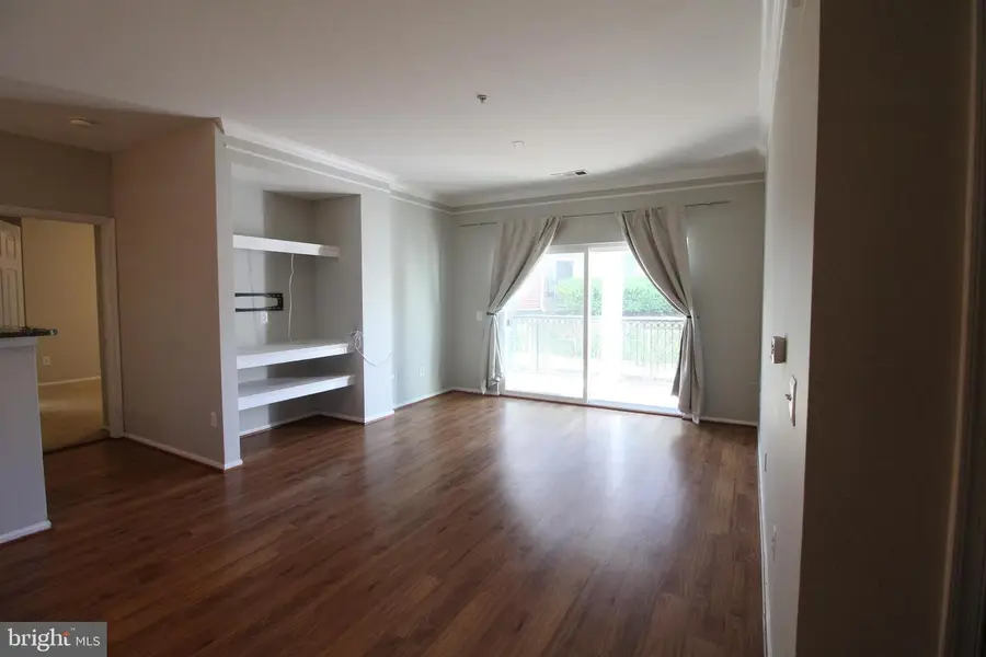 1570 Spring Gate Dr #7108, McLean, VA 22102 - #3