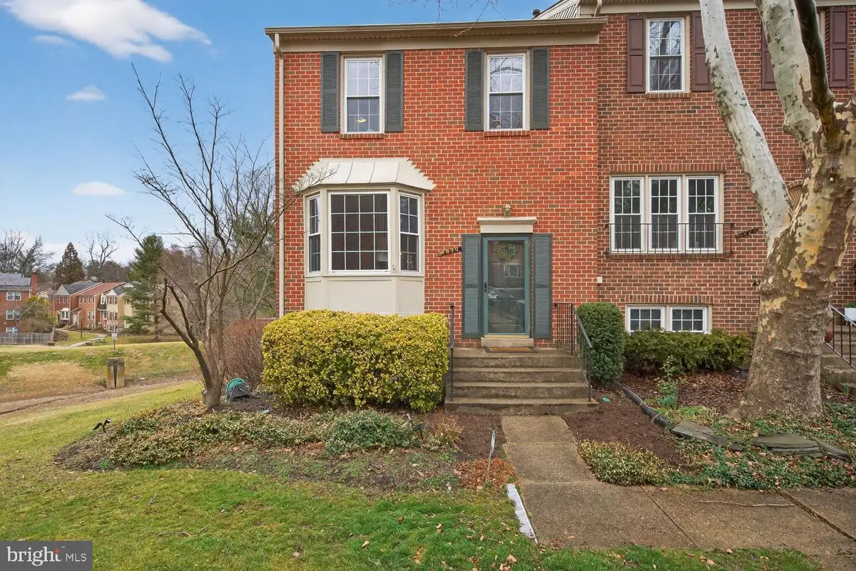 4830 Treasure Ct, Fairfax, VA 22032 - #1