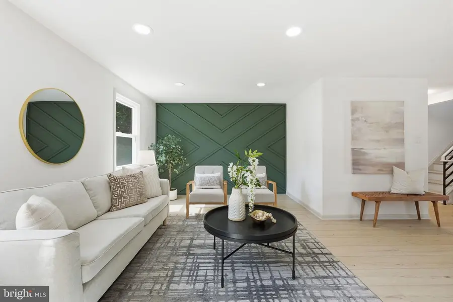 2984 Blaketon Ln, Oakton, VA 22124 - #2