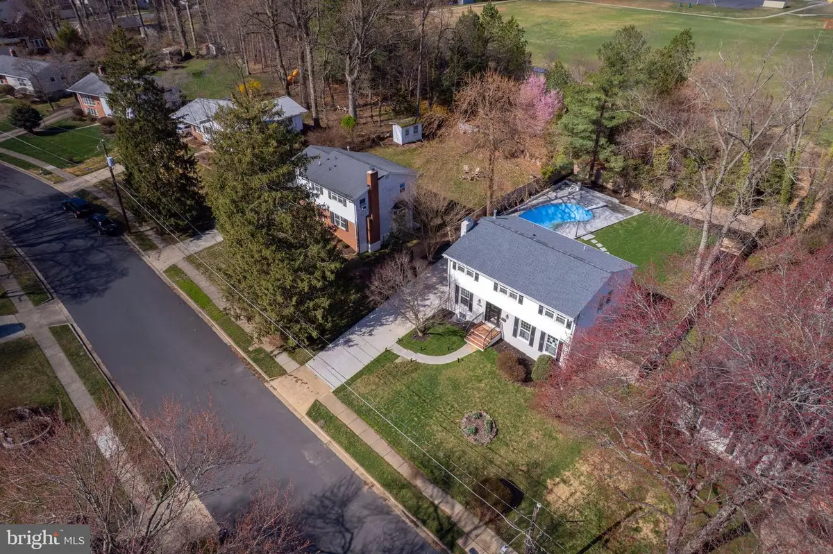 2524 Swift Run St, Vienna, VA 22180 - #1