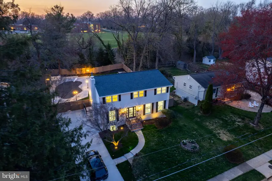 2524 Swift Run St, Vienna, VA 22180 - #2