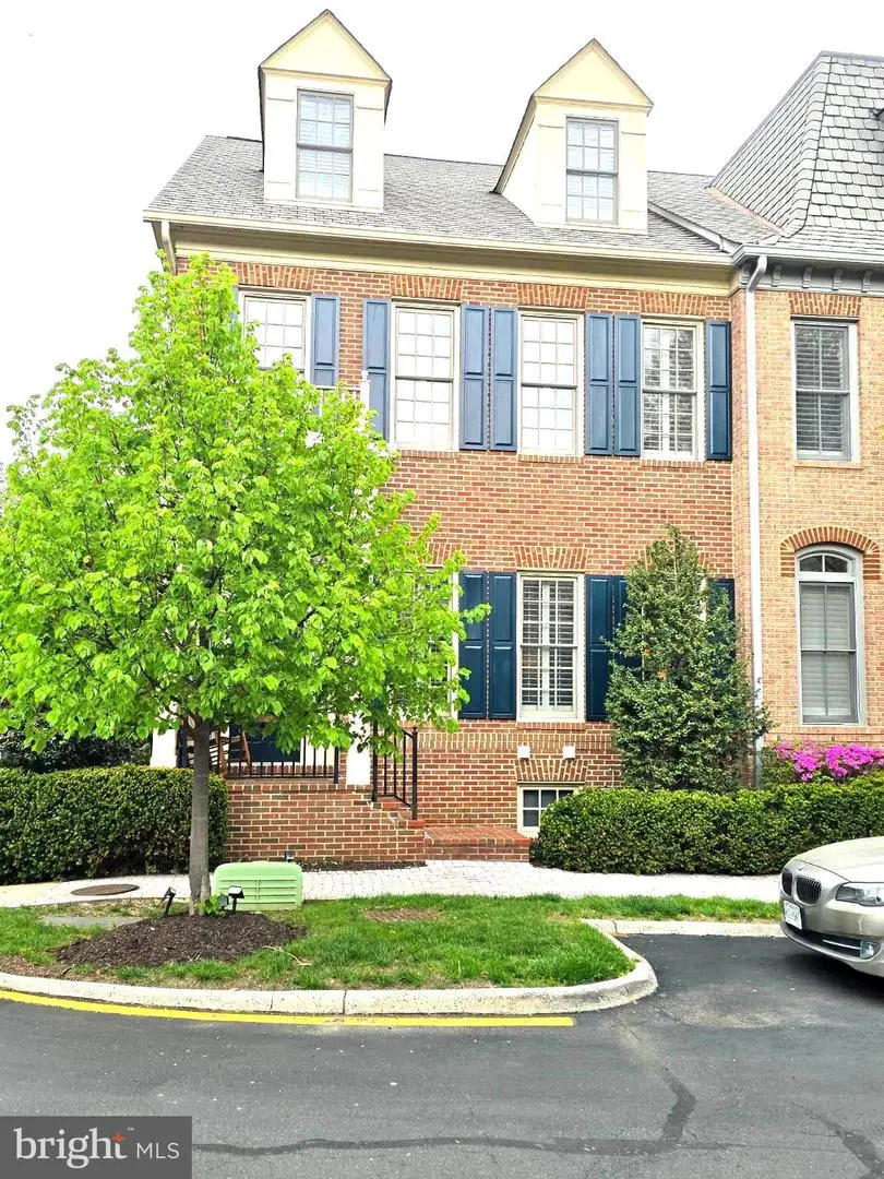 1408 Harvest Crossing Dr, McLean, VA 22101 - #2