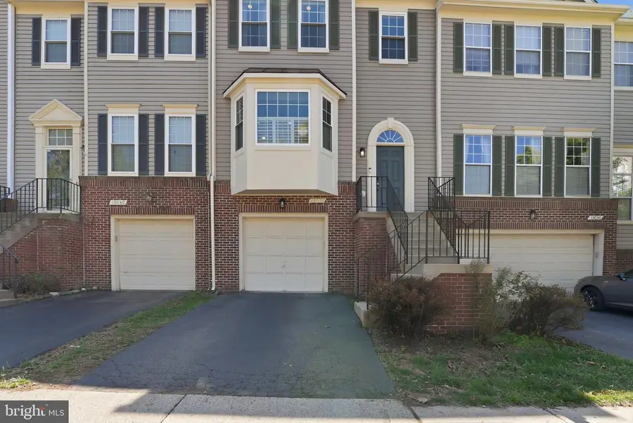 13038 Limestone Ct, Clifton, VA 20124 - #2