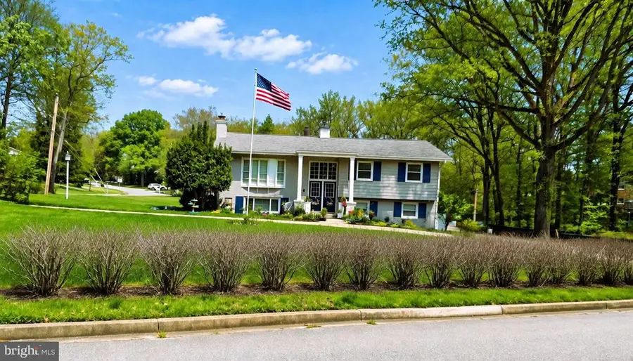 9201 Cherrytree Dr, Alexandria, VA 22309 - #2