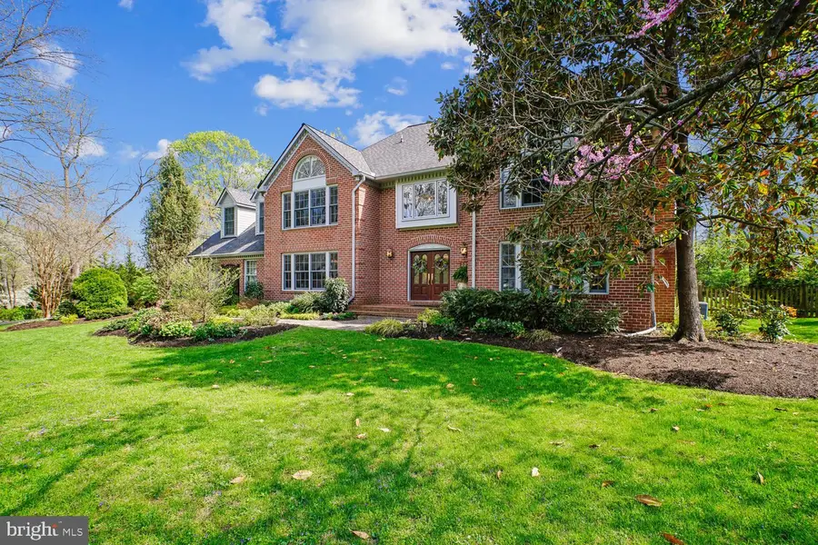 3271 History Dr, Oakton, VA 22124 - #3