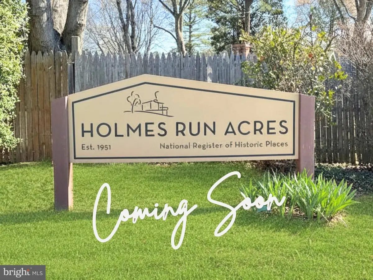 3415 Surrey Ln, Falls Church, VA 22042 - #1