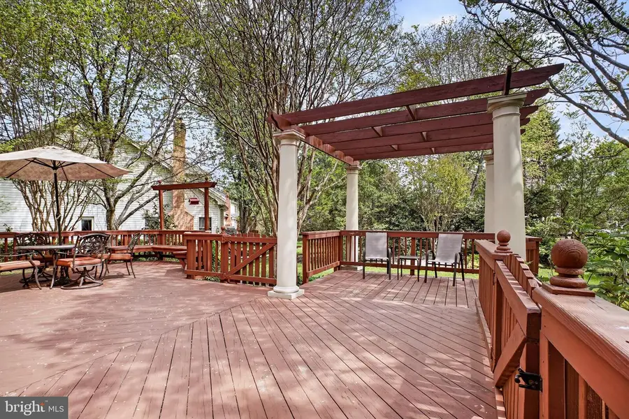 6331 Hidden Canyon Rd, Centreville, VA 20120 - #3